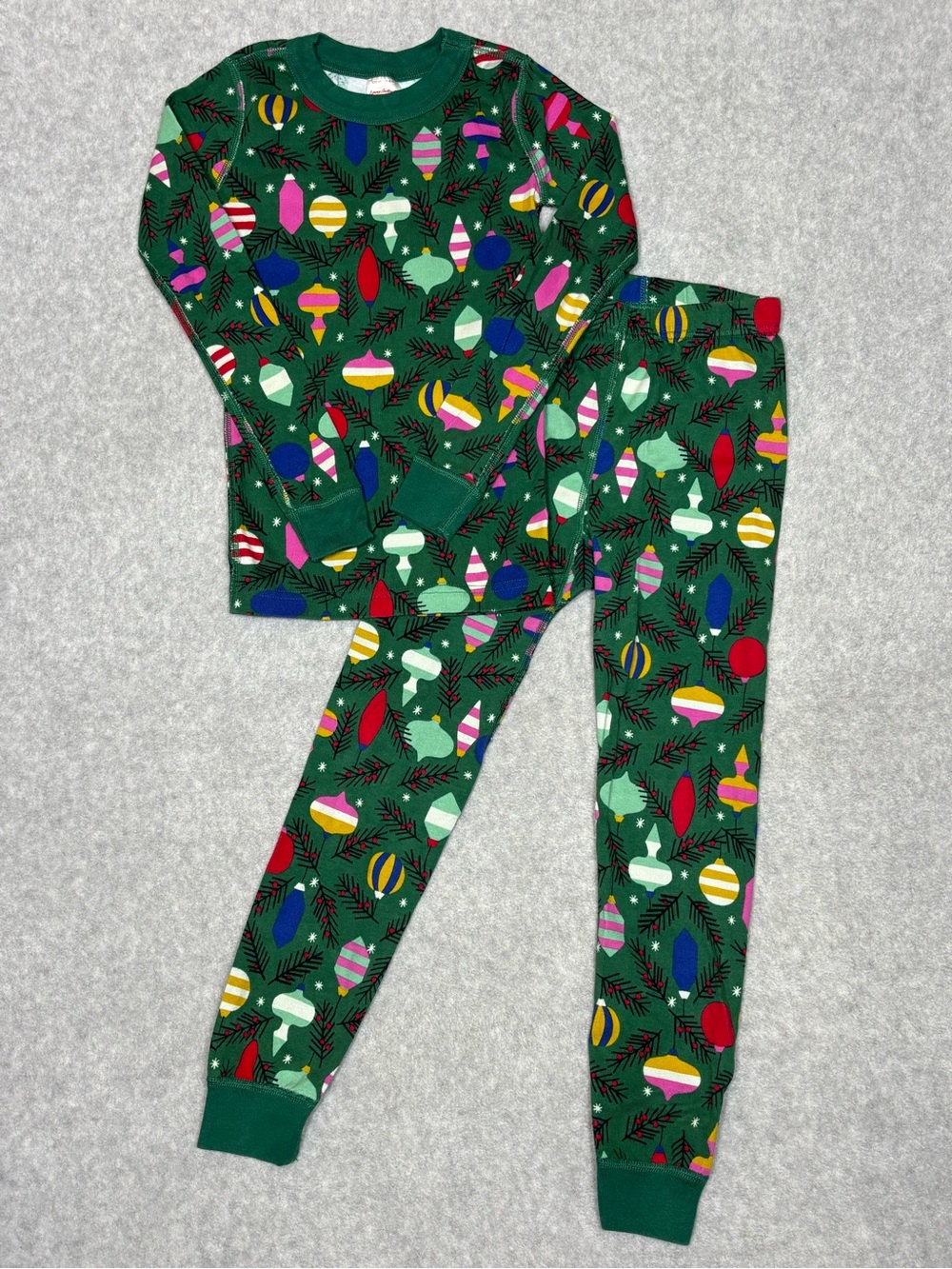 Hanna Andersson Holiday Pajama Set-Delightful Decorations Print-Kids Size 6/7